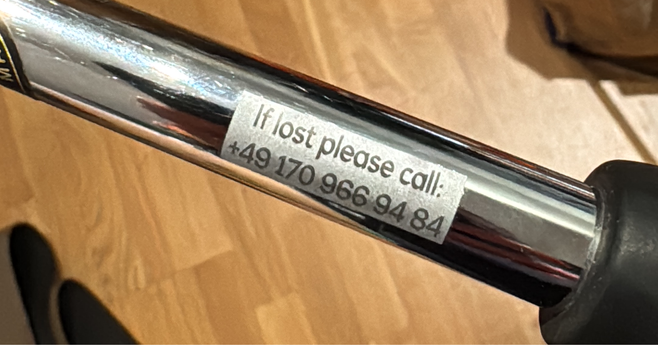 iD-Aufkleber mit QR-Code & Text Aufklebern