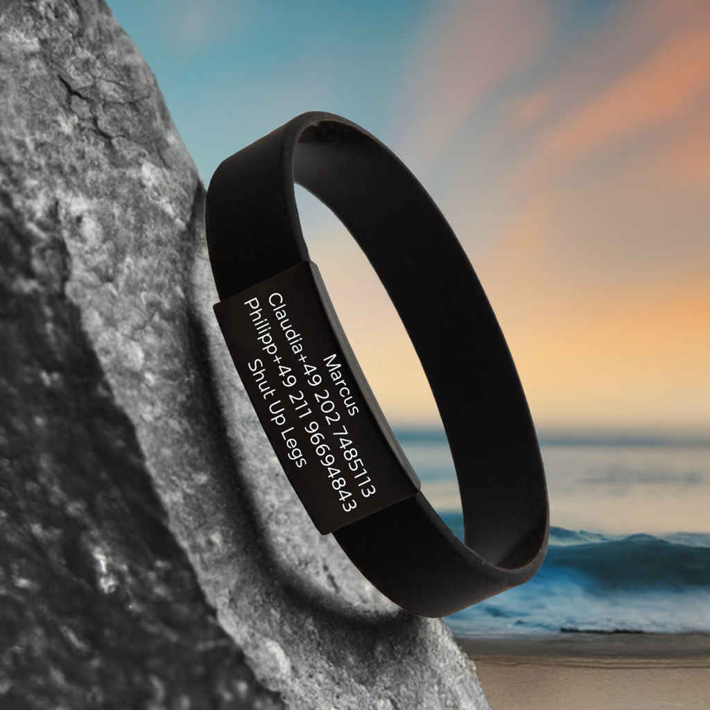 ID tag black with bracelet